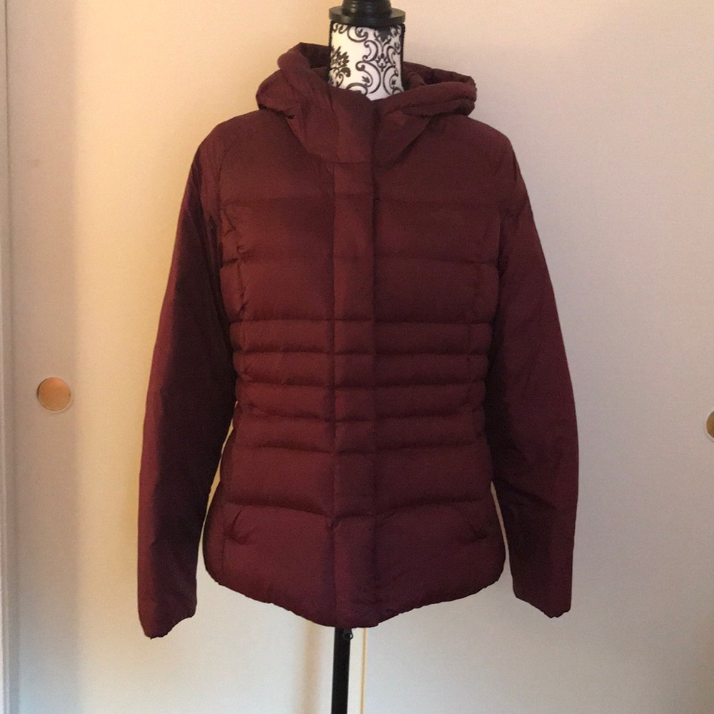 Women’s The North Face Puffer Jacket Size Medium